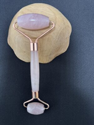 Rouleau pour le Visage et Cou en Quartz Rose
