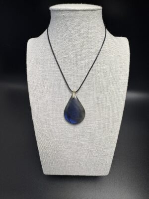 Labradorite goutte